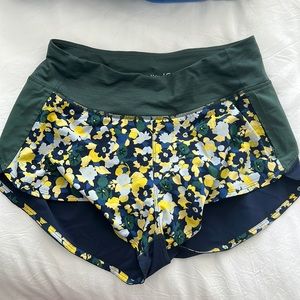 Outdoor Voices running short, floral